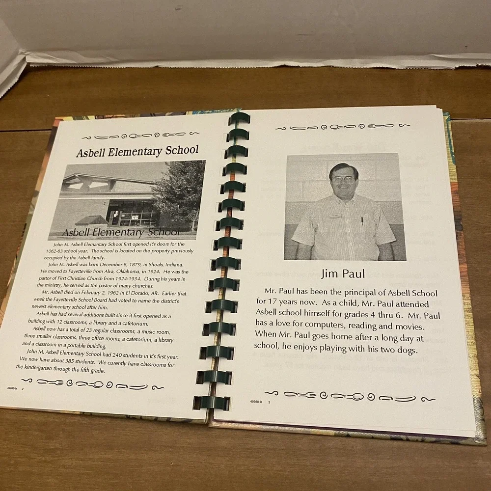 Fayetteville Arkansas Local Cookbook Asbell Elementary School 2003 Comb Binding